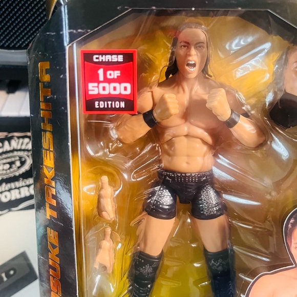 Konosuke Takeshita Unrivaled 5000限定 AEW Unrivaled Series 16 Konosuke Takeshita 1/5000 Chase Action